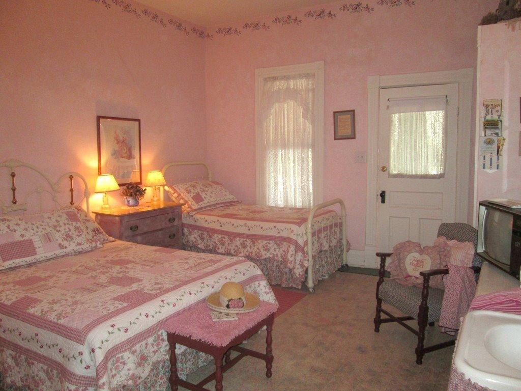 11 Singleton House B&B Юрика Спрингс Номер фото